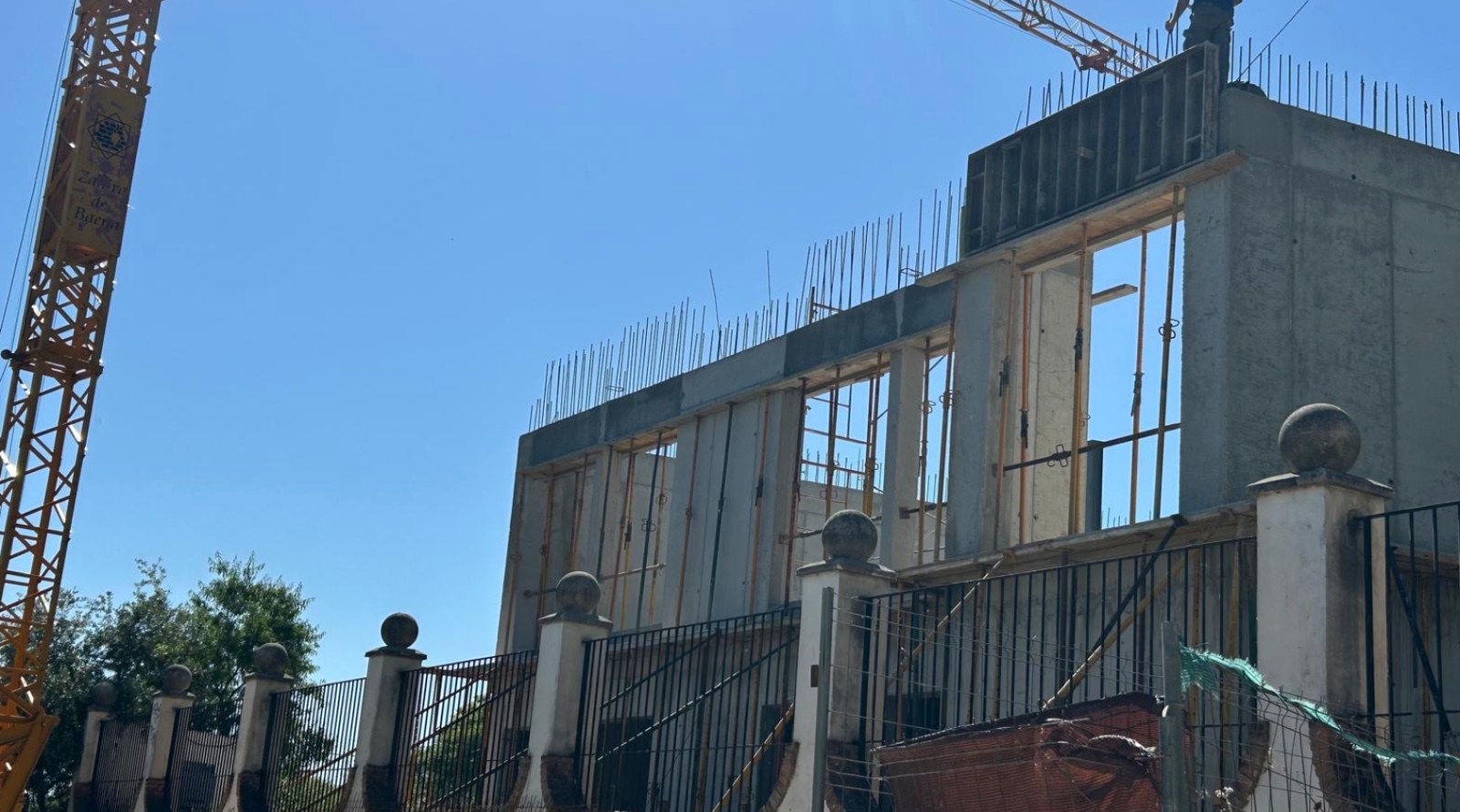 Avance en las obras del nuevo centro polivalente de estancia diurna de Albasur